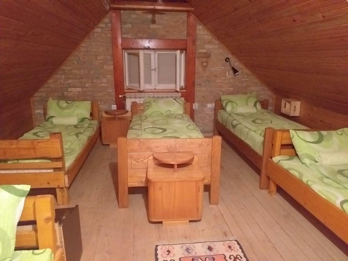Lodging Vidmar Sremski Karlovci Esterno foto